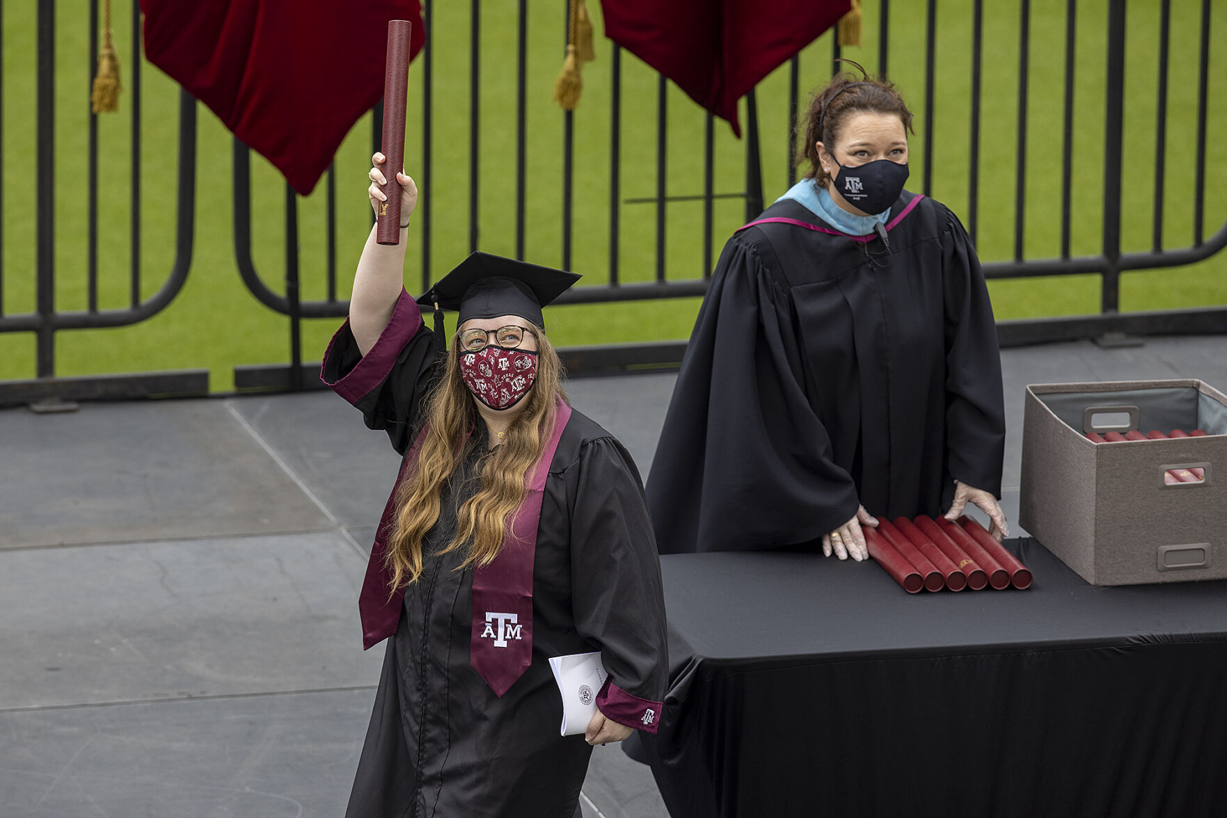 Makeup graduation